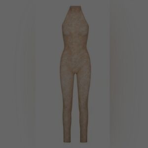 NWT SKIMS Lace Body Suit